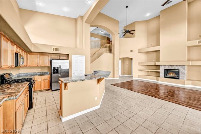 1327 Autumn Wind Way, Henderson, NV 89052