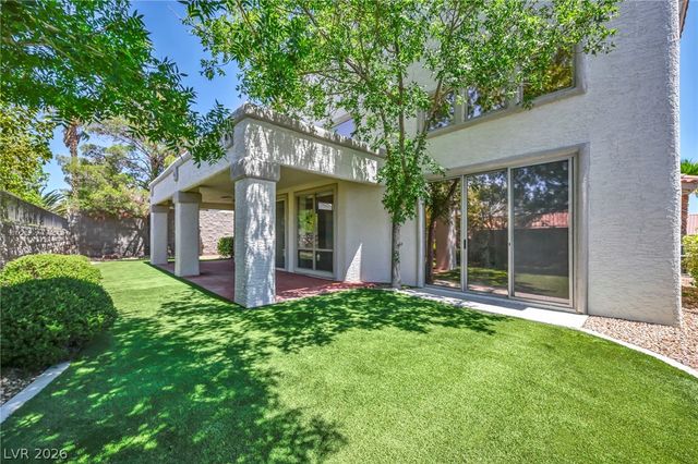 1327 Autumn Wind Way, Henderson, NV 89052