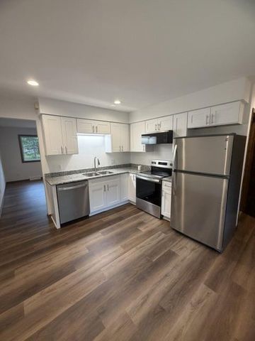 5802-5804 Sauk Lane, Mcfarland, WI 53558