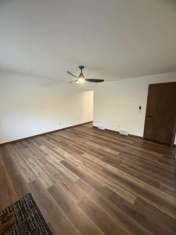 5802-5804 Sauk Lane, Mcfarland, WI 53558