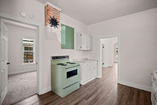2602 E DIAMOND Ave, Spokane, WA 99217