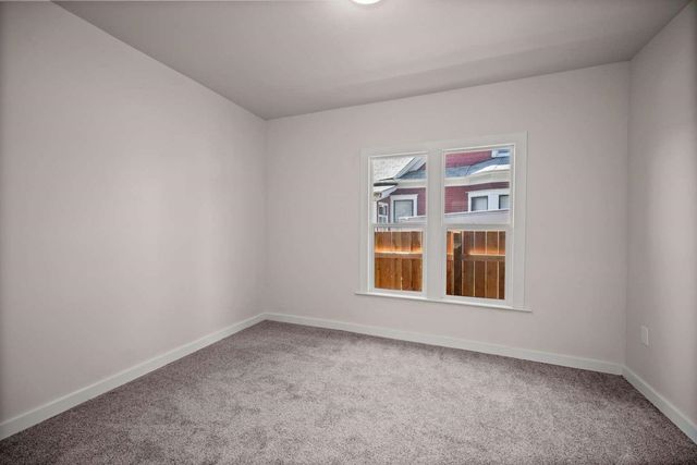 2602 E DIAMOND Ave, Spokane, WA 99217