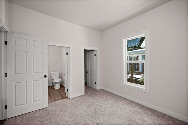 2602 E DIAMOND Ave, Spokane, WA 99217