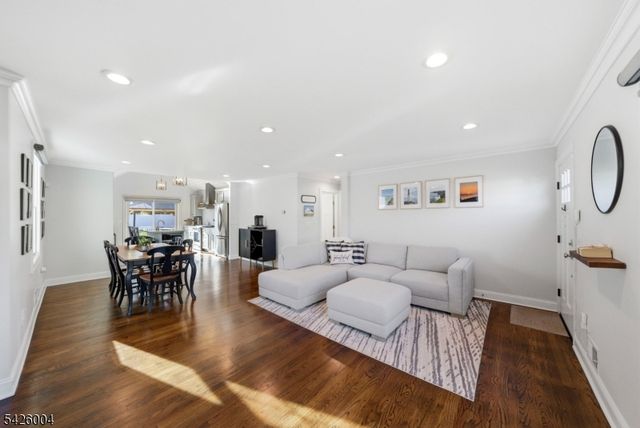 75 N Auten Ave, Somerville Boro, NJ 08876