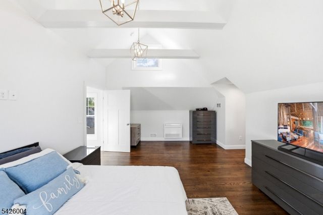 75 N Auten Ave, Somerville Boro, NJ 08876