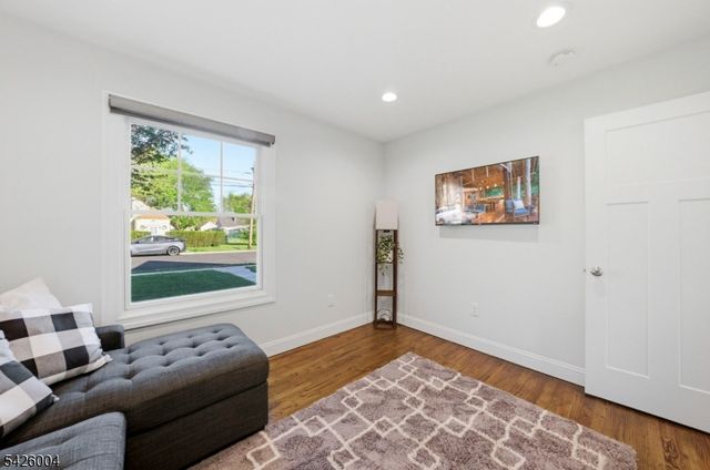 75 N Auten Ave, Somerville Boro, NJ 08876