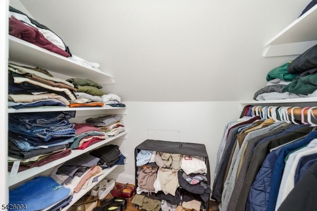 75 N Auten Ave, Somerville Boro, NJ 08876