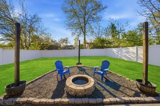 75 N Auten Ave, Somerville Boro, NJ 08876