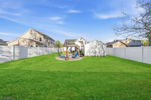 75 N Auten Ave, Somerville Boro, NJ 08876