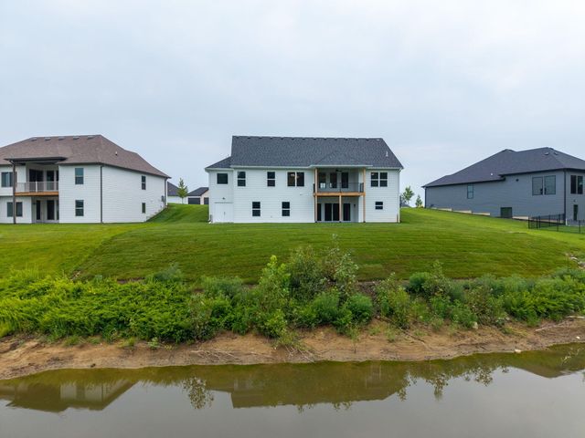 2809 MISTY FLOWER DR, Columbia, MO 65203