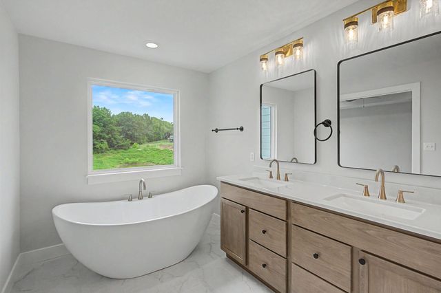 2809 MISTY FLOWER DR, Columbia, MO 65203