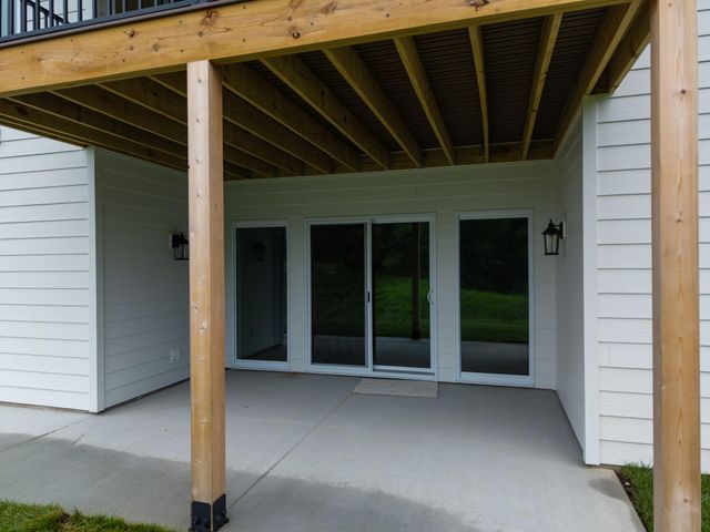 2809 MISTY FLOWER DR, Columbia, MO 65203