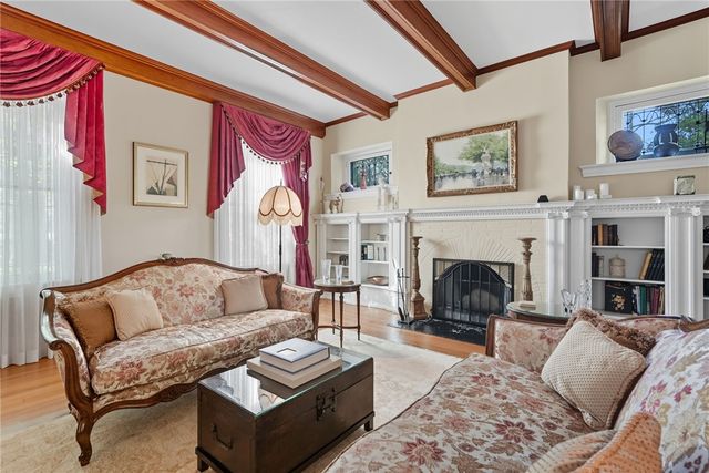 5427 FORBES, Squirrel Hill, PA 15217