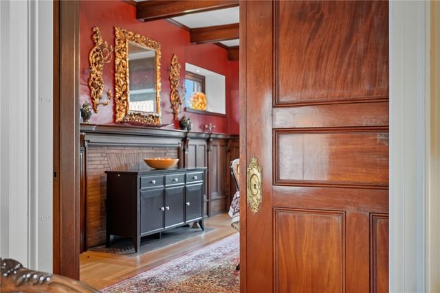 5427 FORBES, Squirrel Hill, PA 15217