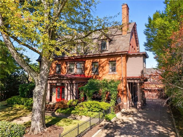 5427 FORBES, Squirrel Hill, PA 15217