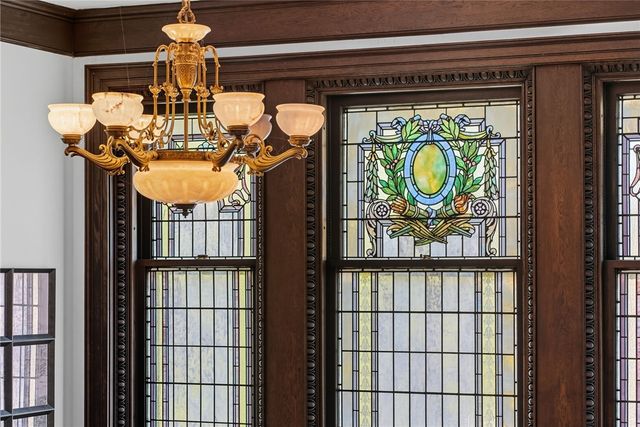 5427 FORBES, Squirrel Hill, PA 15217