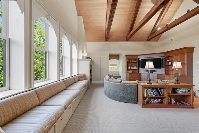 5427 FORBES, Squirrel Hill, PA 15217