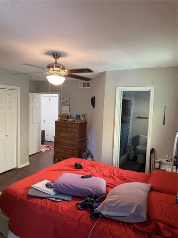 429 Ten Mile Drive, Desoto, TX 75115