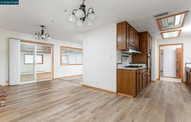 8280 Elgin Ln, Dublin, CA 94568