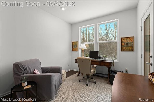 40115 Premier Drive 22, Plymouth, MI 48170