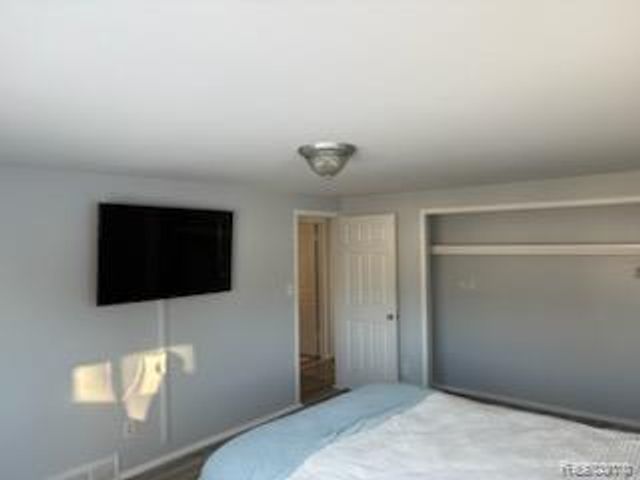 39912 Edmundton Drive, Canton, MI 48187