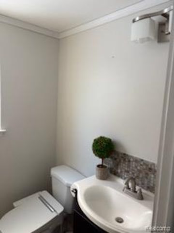 39912 Edmundton Drive, Canton, MI 48187