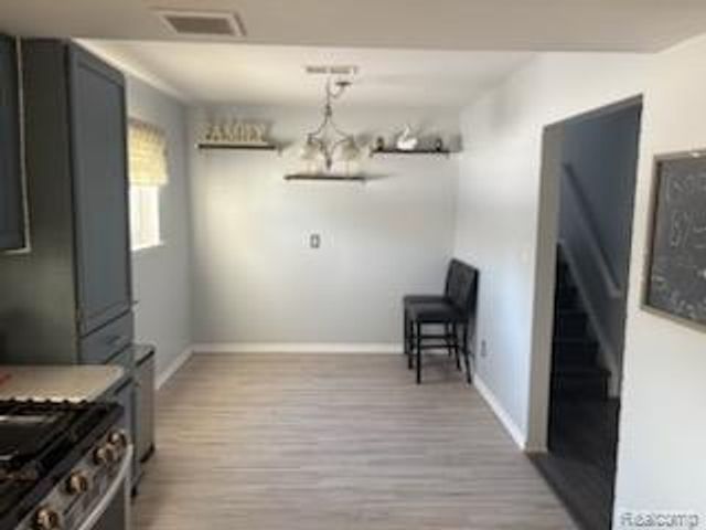 39912 Edmundton Drive, Canton, MI 48187