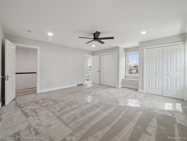 21120 Halsted Road, Farmington Hills, MI 48167
