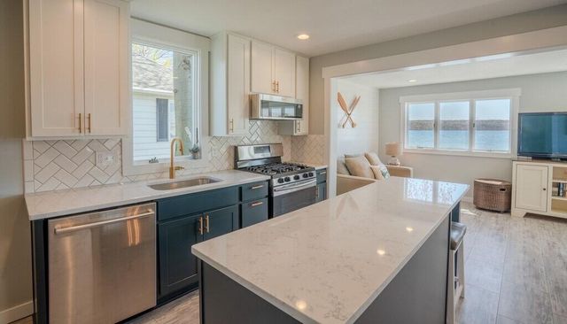 10877 Gun Lake Road, Yankee Springs Twp, MI 49333