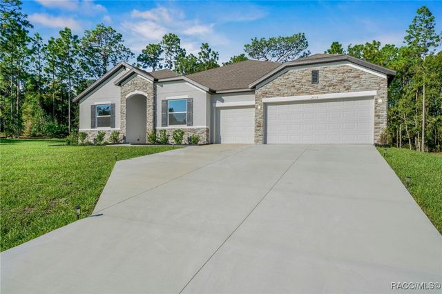 2555 W Mesa Verde Drive, Beverly Hills, FL 34465