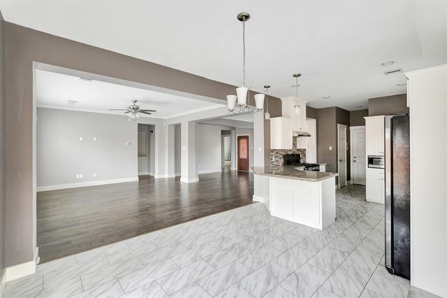 315 Tilden Drive, Pasadena, TX 77506