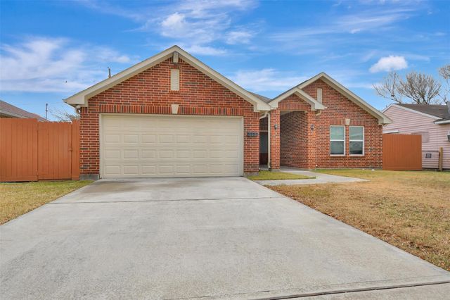 315 Tilden Drive, Pasadena, TX 77506