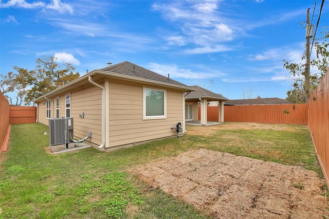 315 Tilden Drive, Pasadena, TX 77506