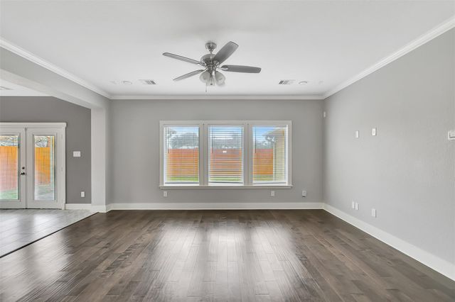 315 Tilden Drive, Pasadena, TX 77506