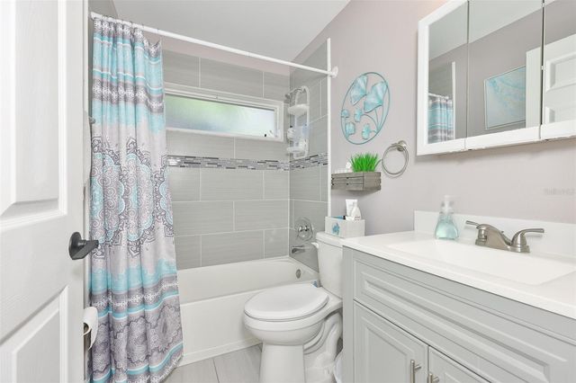 13403 BEECHBERRY DRIVE, Riverview, FL 33579