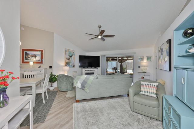 13403 BEECHBERRY DRIVE, Riverview, FL 33579