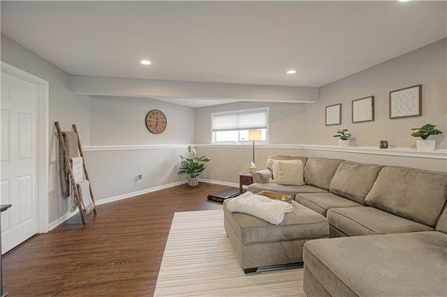1356 Brown Street, Liberty, MO 64068