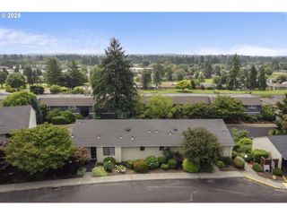 12110 Sw KING ARTHUR St, Portland, OR 97224