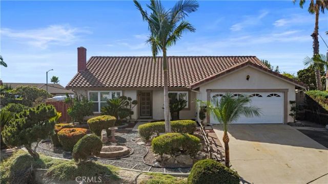 2580 N Robinhood, Orange, CA 92867