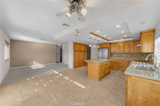 2580 N Robinhood, Orange, CA 92867