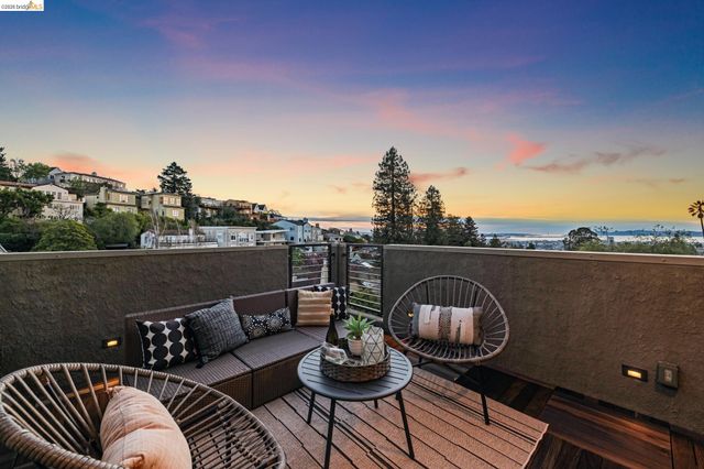 6356 Broadway Ter, Oakland, CA 94618