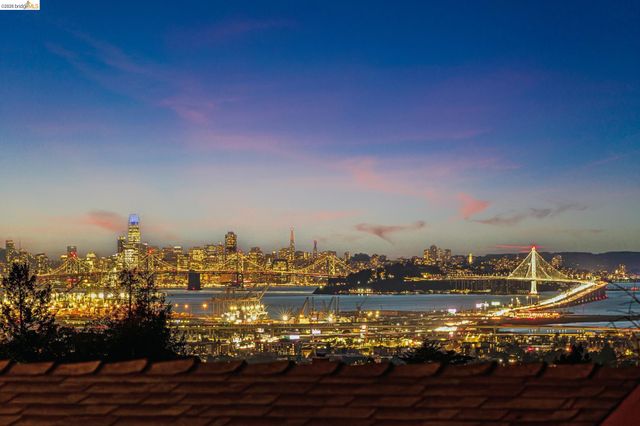 6356 Broadway Ter, Oakland, CA 94618