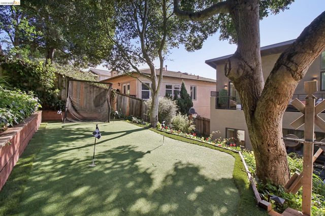 6356 Broadway Ter, Oakland, CA 94618