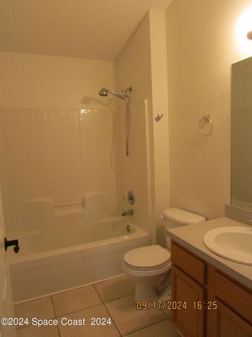 1065 Sedgewood Circle, West Melbourne, FL 32904