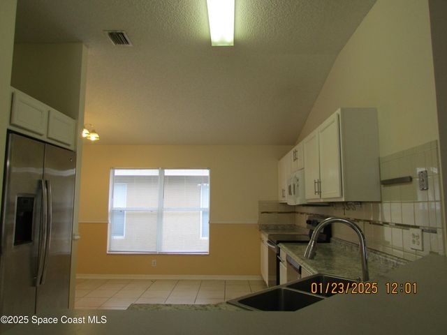 1065 Sedgewood Circle, West Melbourne, FL 32904