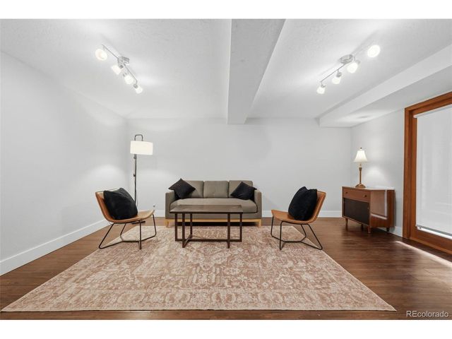 3255 Yarrow Ct, Wheat Ridge, CO 80033