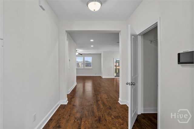 105 Grimsby Road, Savannah, GA 31407