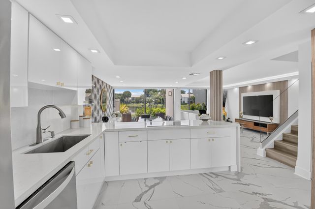 602 Bridgewood Drive, Boca Raton, FL 33434