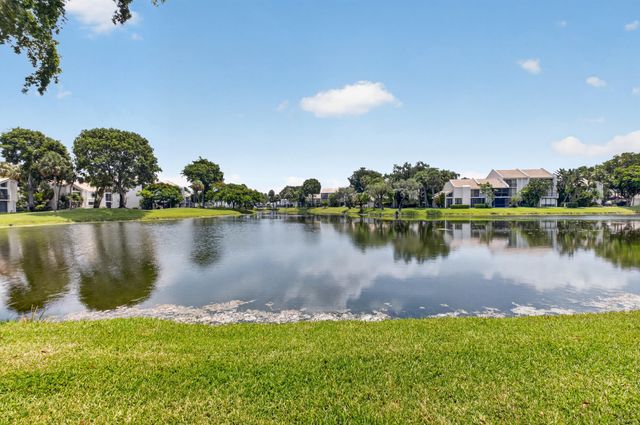 602 Bridgewood Drive, Boca Raton, FL 33434