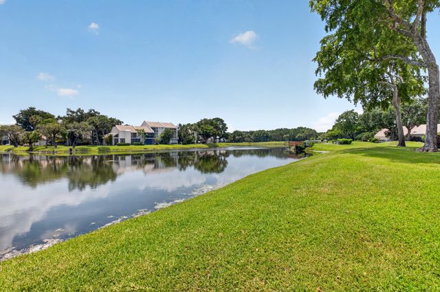 602 Bridgewood Drive, Boca Raton, FL 33434
